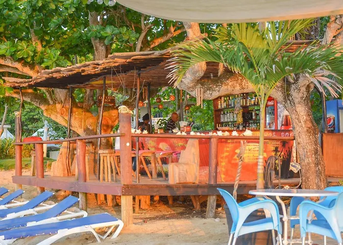 Kaz Kreol Ocho Rios
